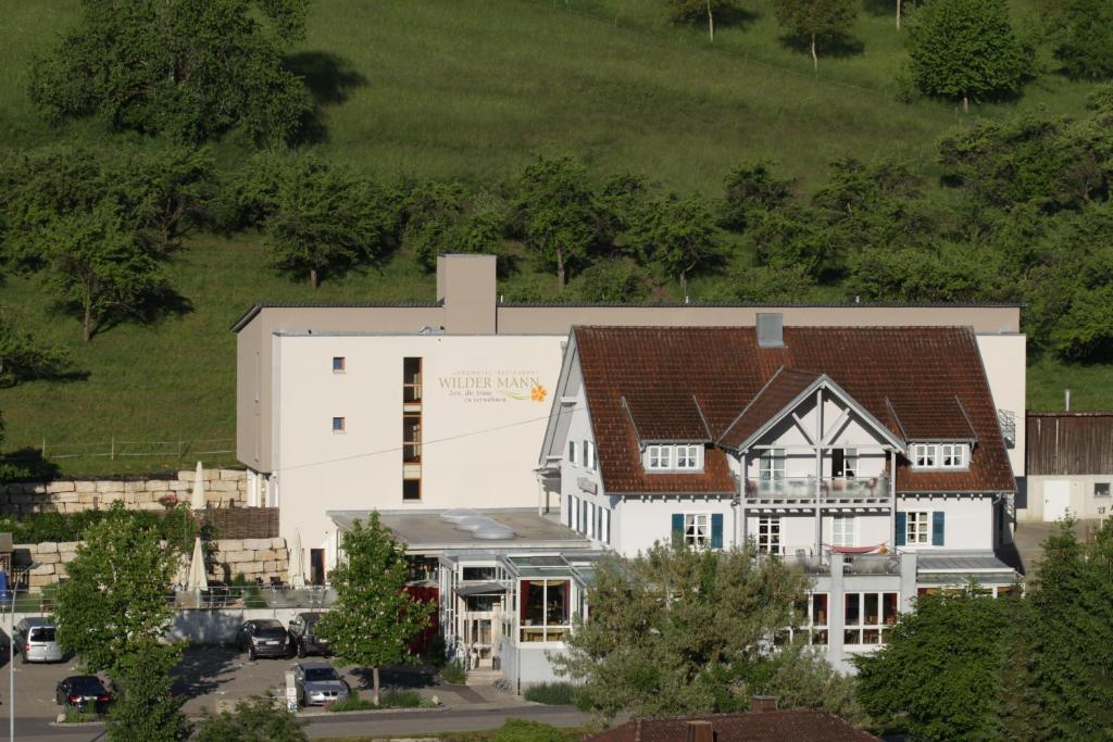 Landhotel Wilder Mann Eggingen Bagian luar foto